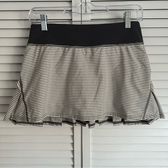 lululemon shorts skirt size 4 - Picture 2 of 6